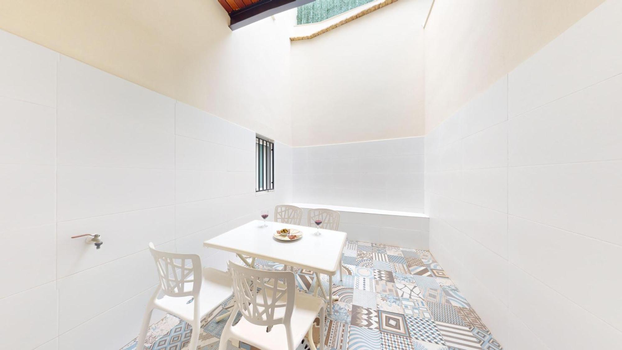 Myflats Old Corner Apartment Аликанте Екстериор снимка